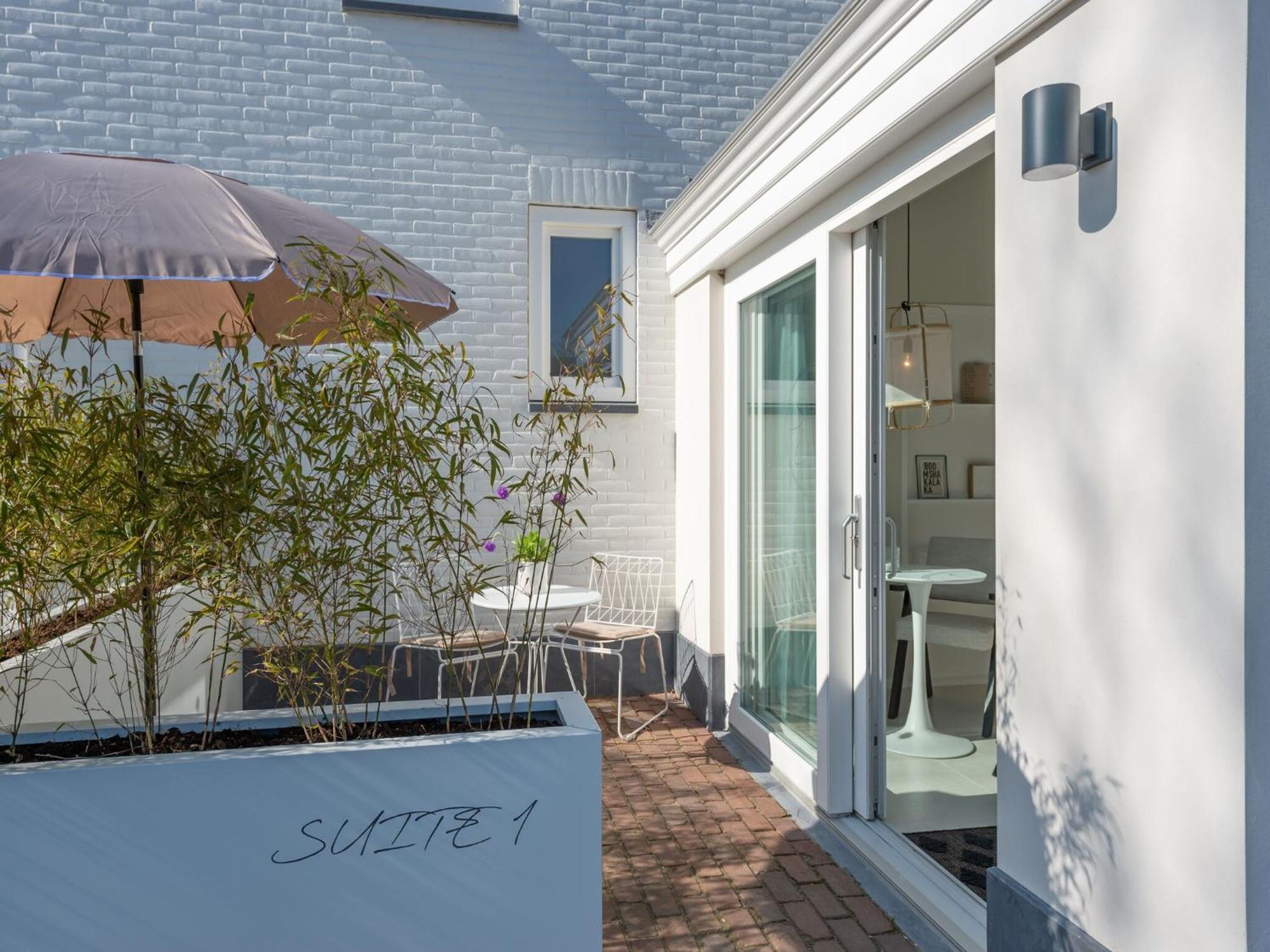 Pleasaing Holiday Home In Oostkapelle Near Centre エクステリア 写真