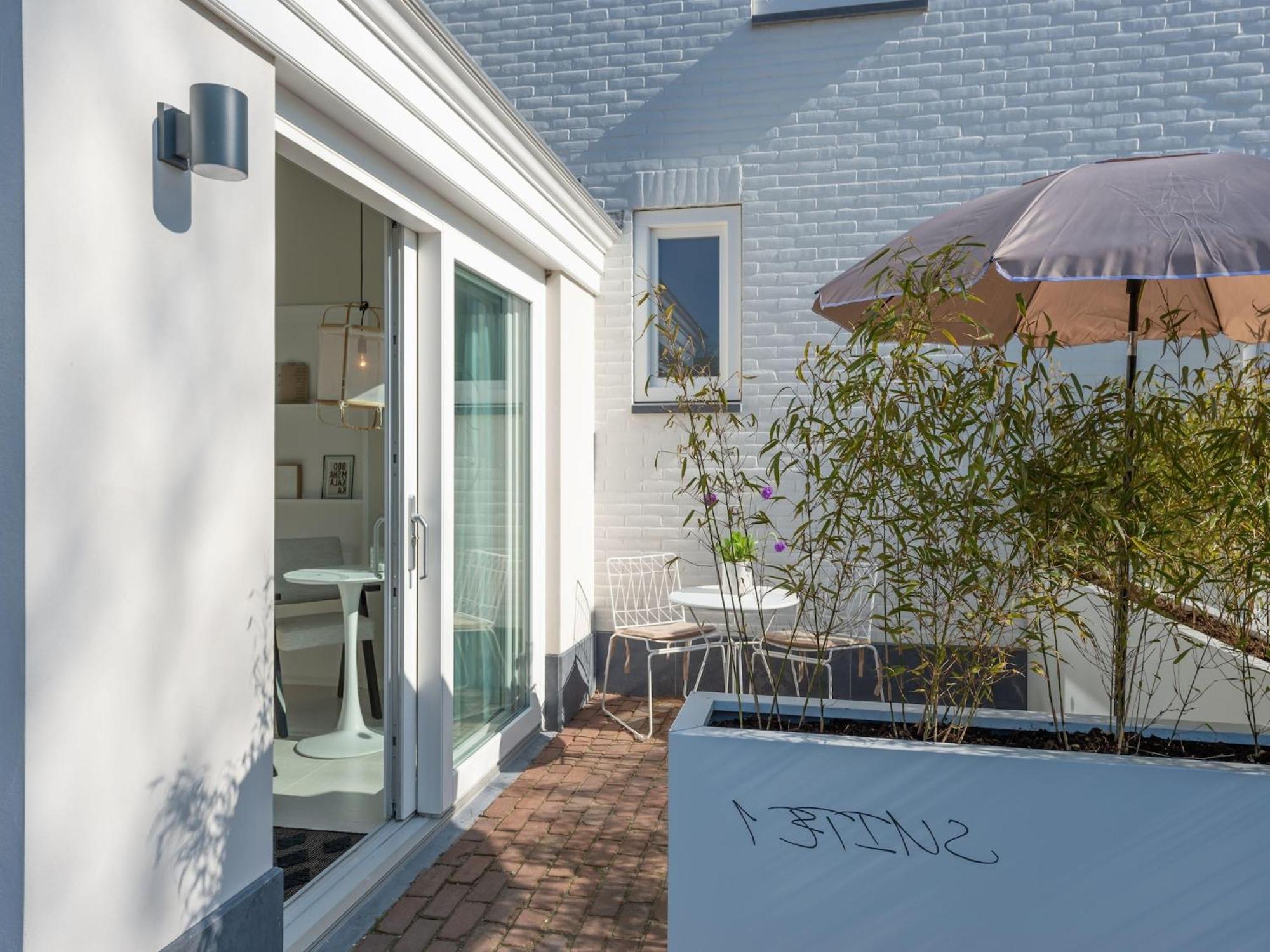 Pleasaing Holiday Home In Oostkapelle Near Centre エクステリア 写真