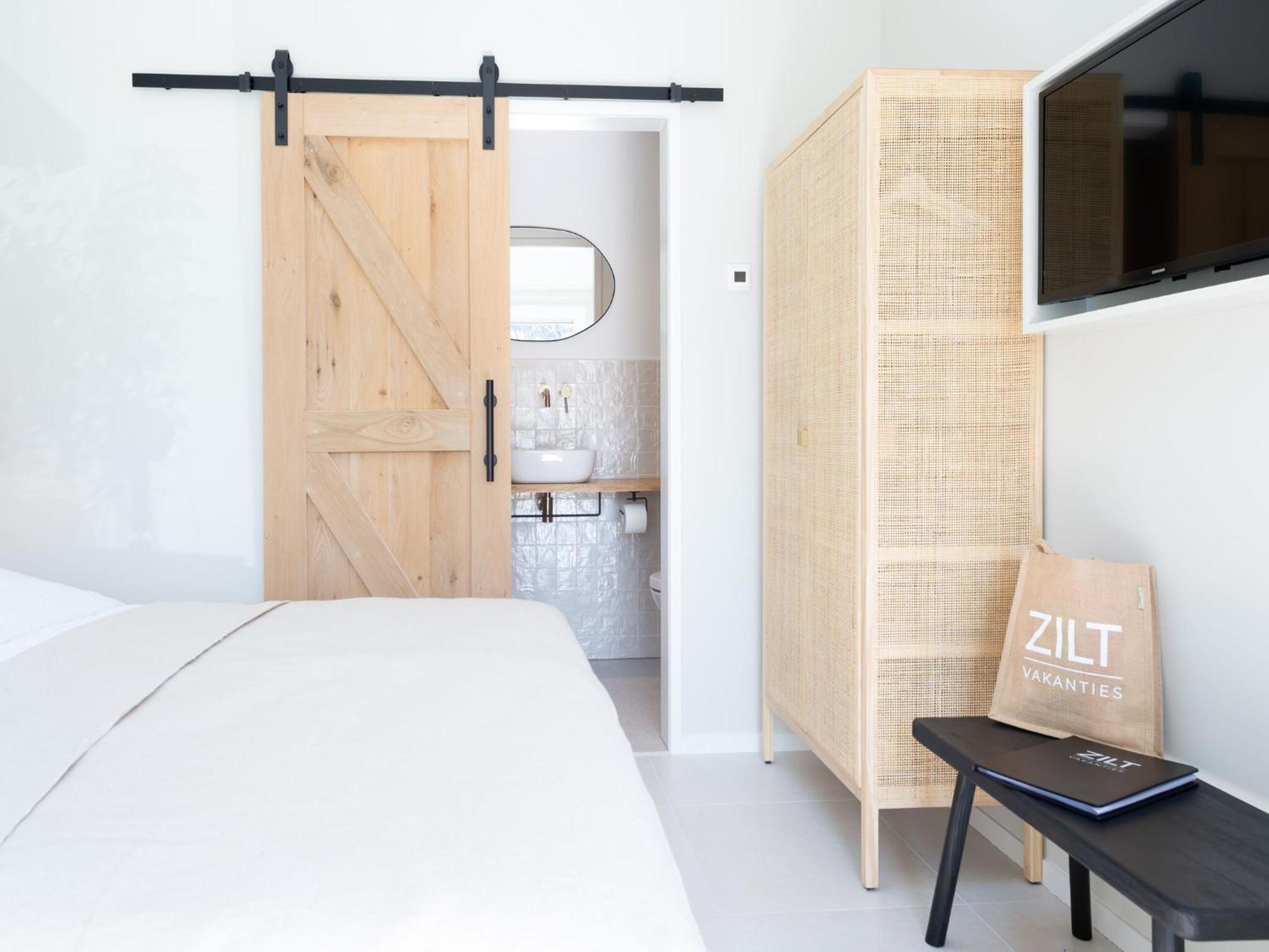 Pleasaing Holiday Home In Oostkapelle Near Centre エクステリア 写真