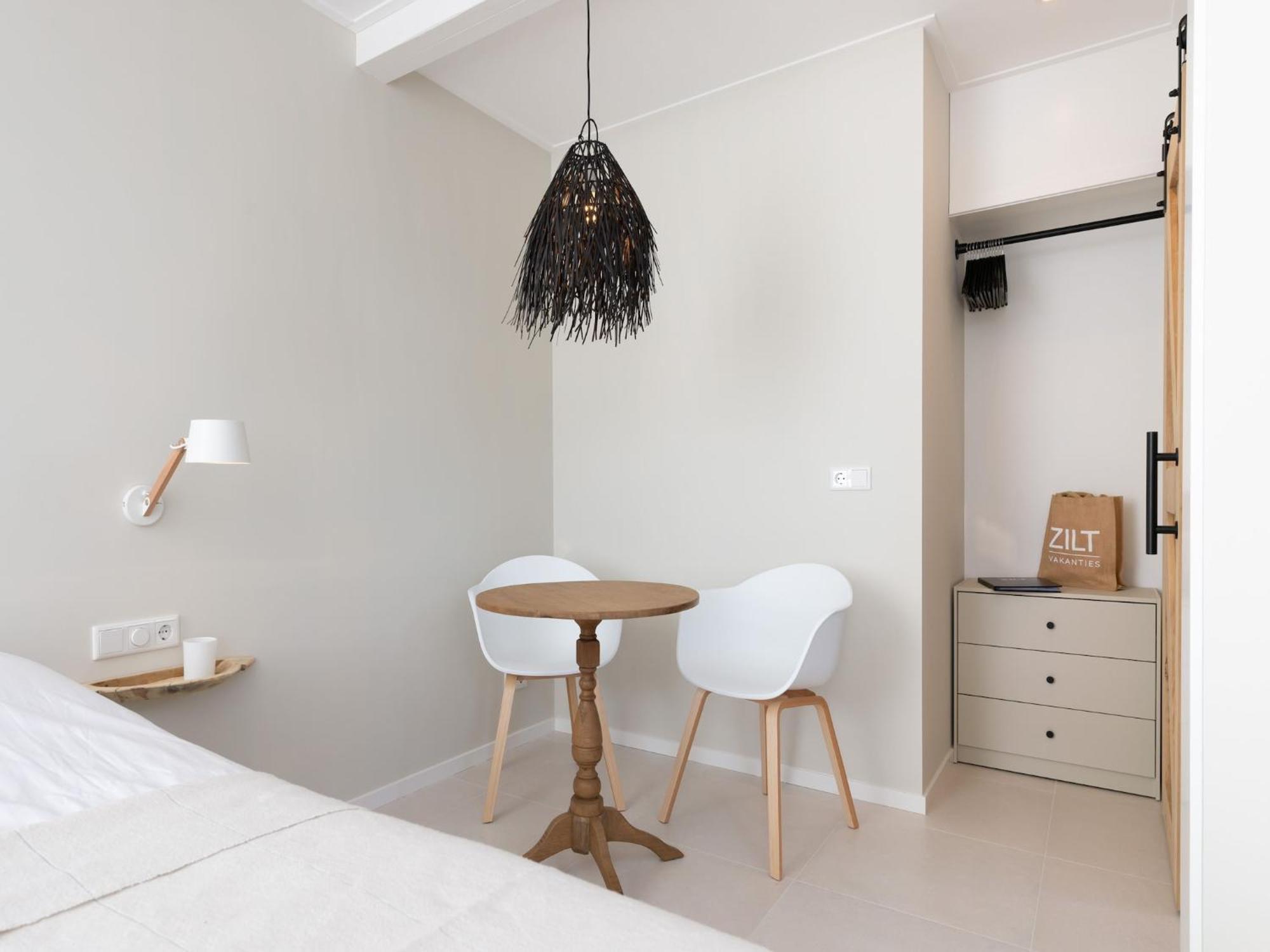 Pleasaing Holiday Home In Oostkapelle Near Centre エクステリア 写真